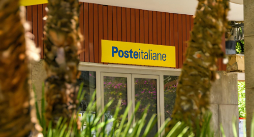 Poste Italiane, semestre da record: utile a 1,2 miliardi e ricavi a 6,8 miliardi